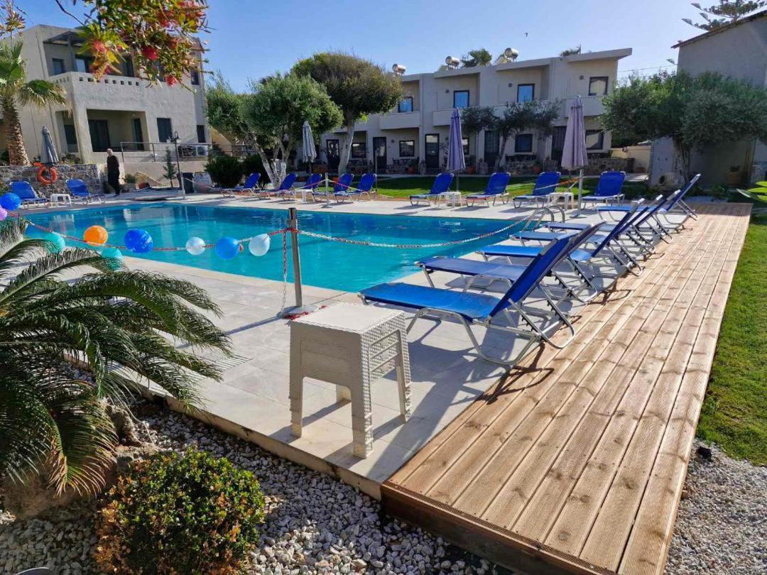 Creteco Hotel & Suites Gournes Gouvon Экстерьер фото